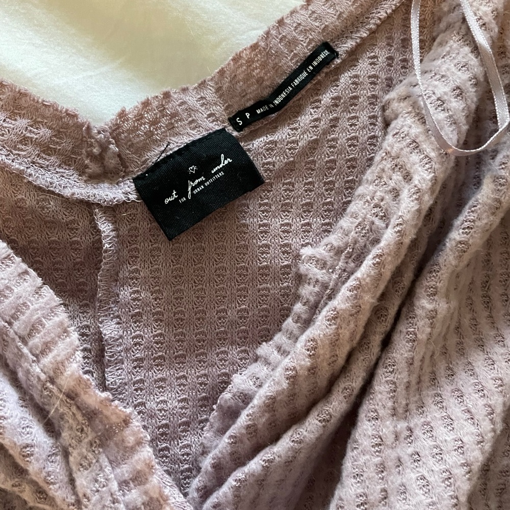 Urban outfitters cropped sweater NWOT